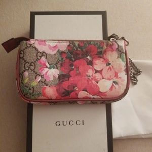 Gucci GG Bloom coin purse
